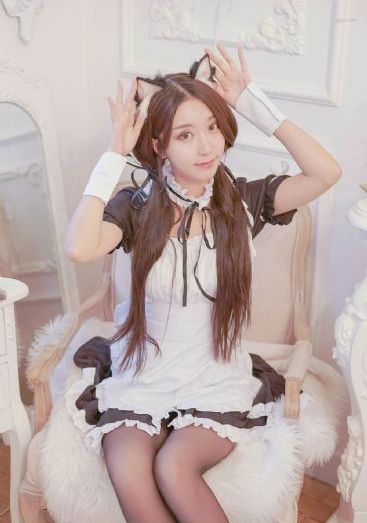 踢足球