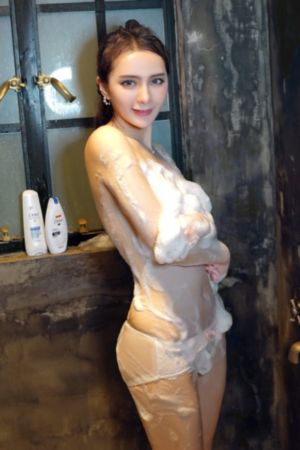 纯白轮舞曲