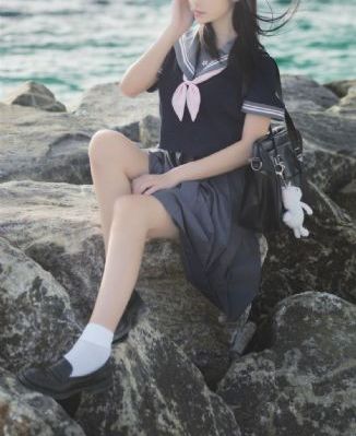 裙子下边是野兽